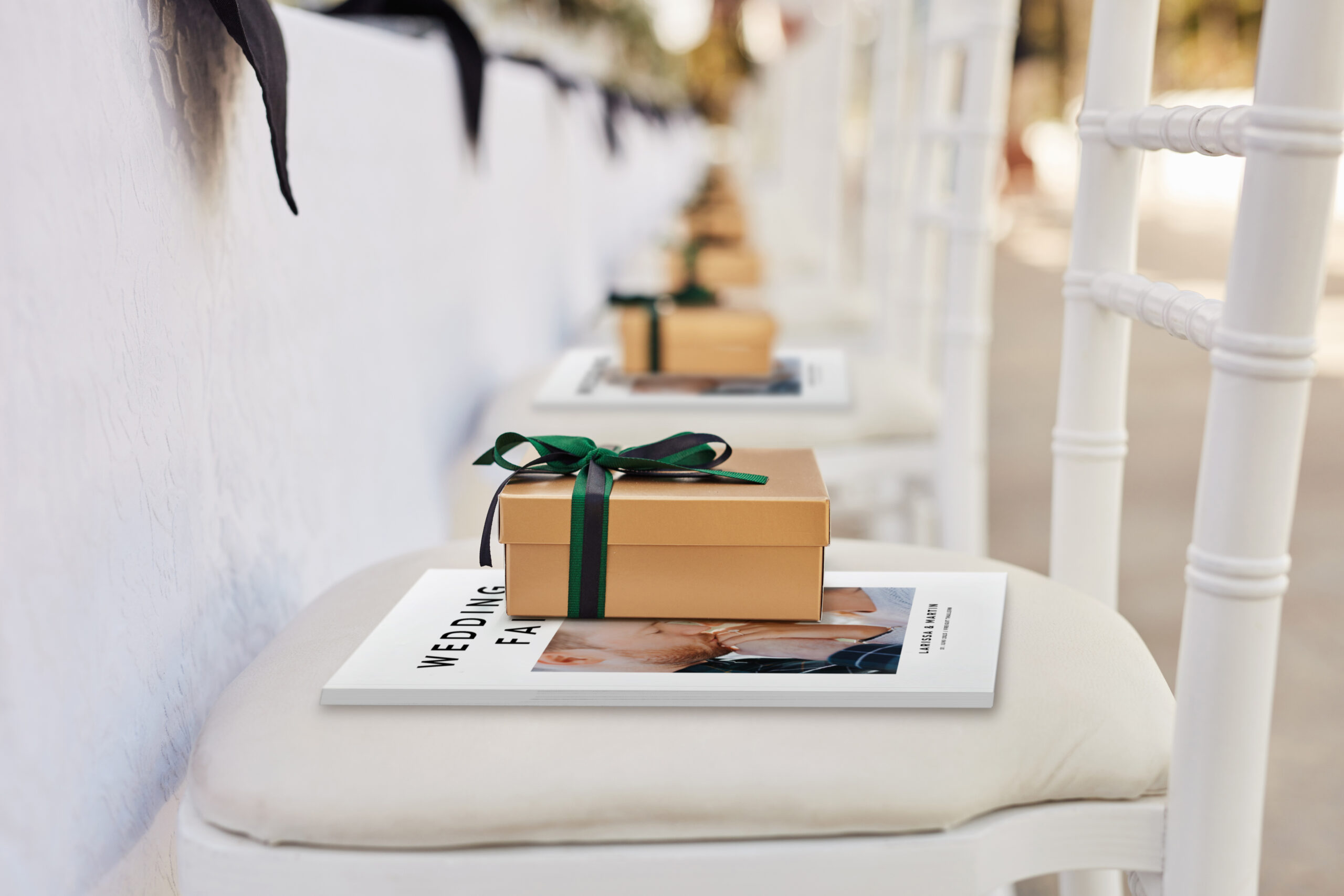 Hochzeitszeitung als Geschenk für die Gäste. Komplett von Profis gestaltet - kein Selbermachen!